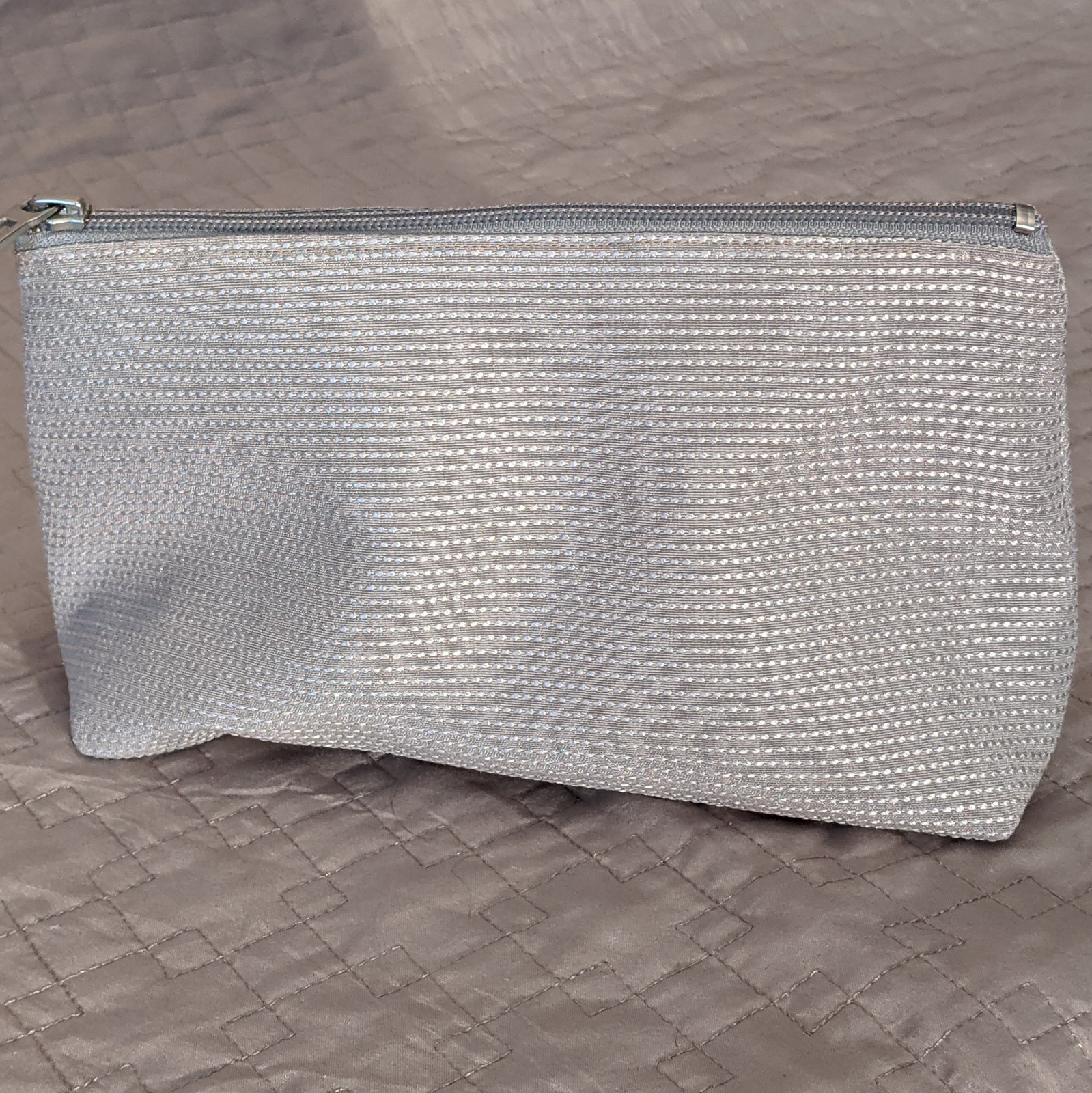 Bag: Make-up bag - Image 2