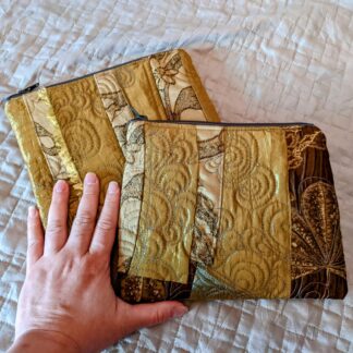 Bag: Hand bag quilted and embroidered