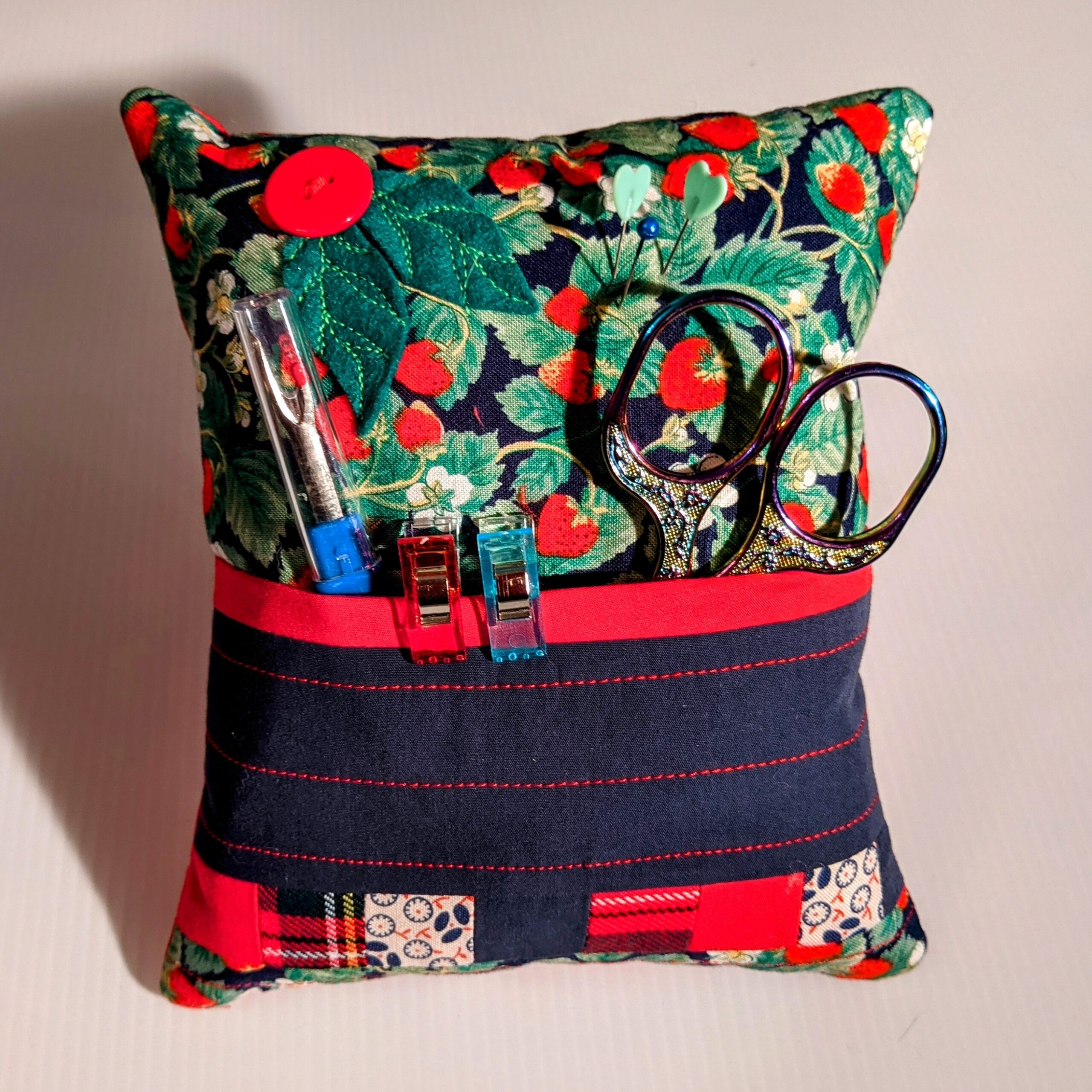 Pillow Pocket Pincushion Sewing Kit - Image 4