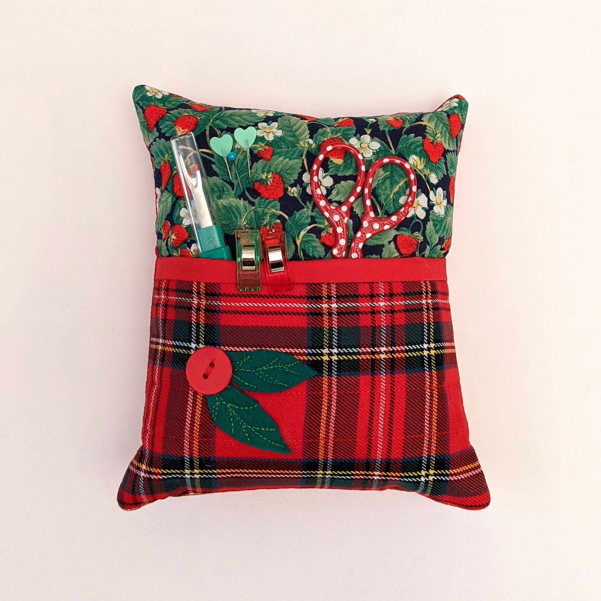 Pillow Pocket Pincushion Sewing Kit - Image 13