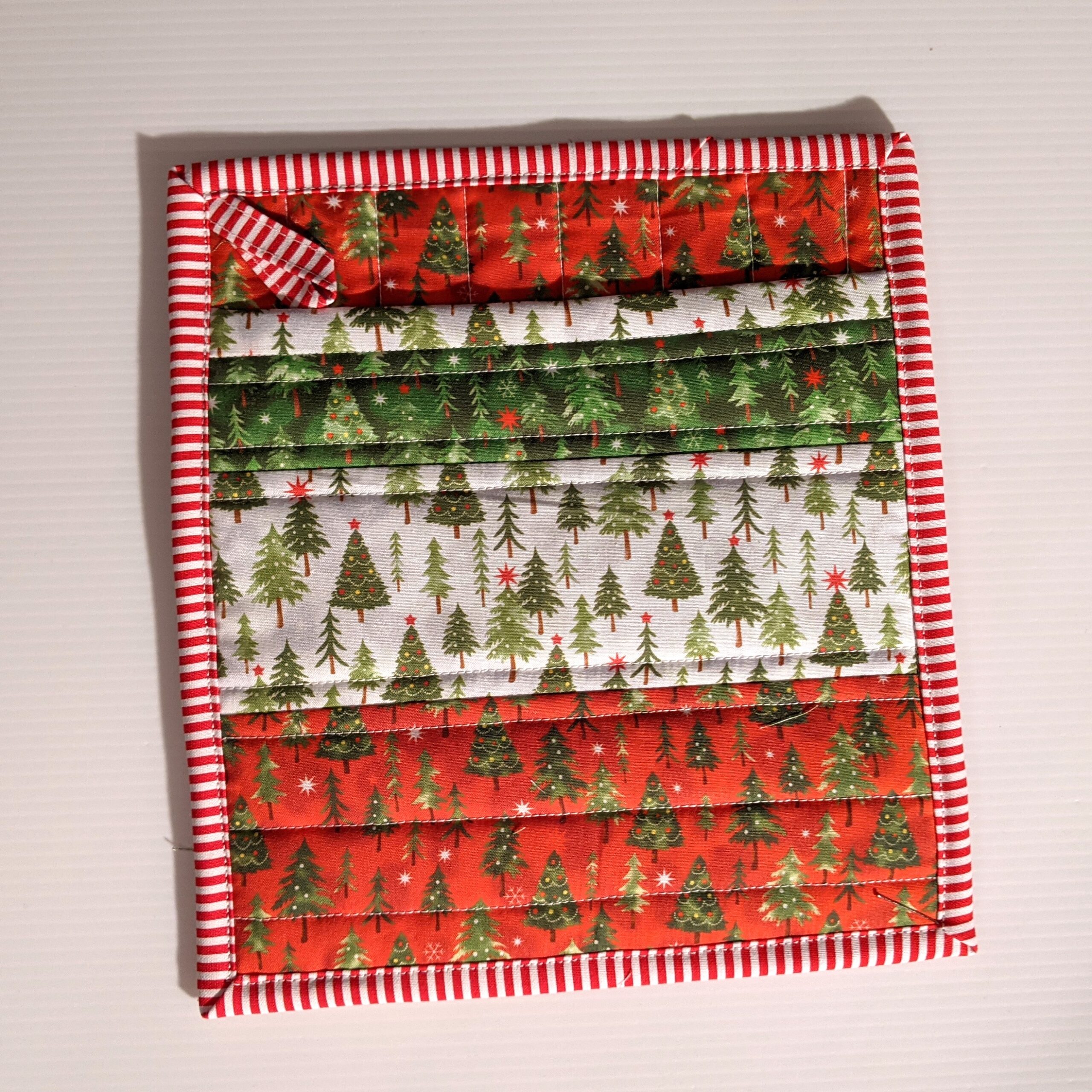 Pot Holder with pocket, quilted - Image 13