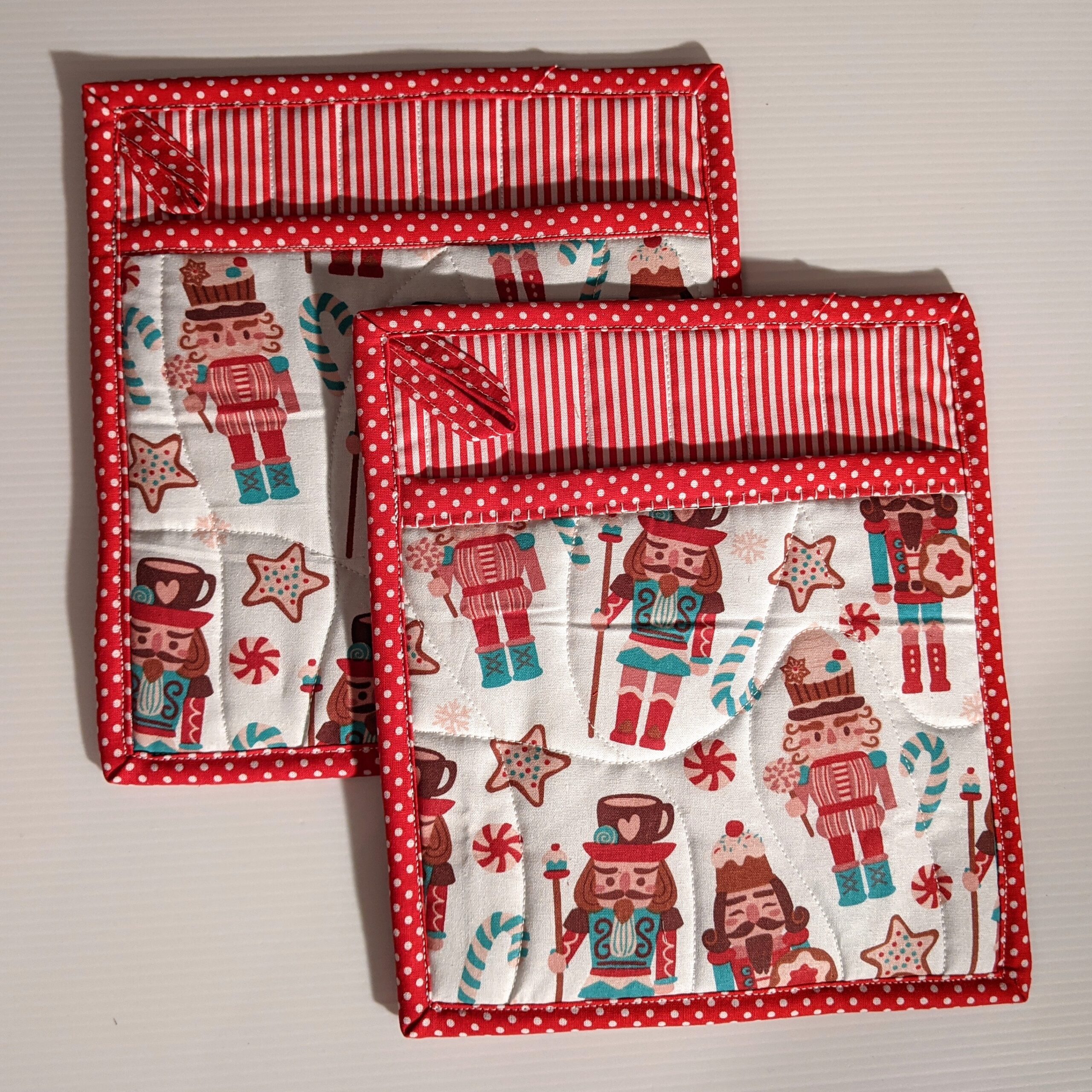 Pot Holder with pocket, quilted - Image 9