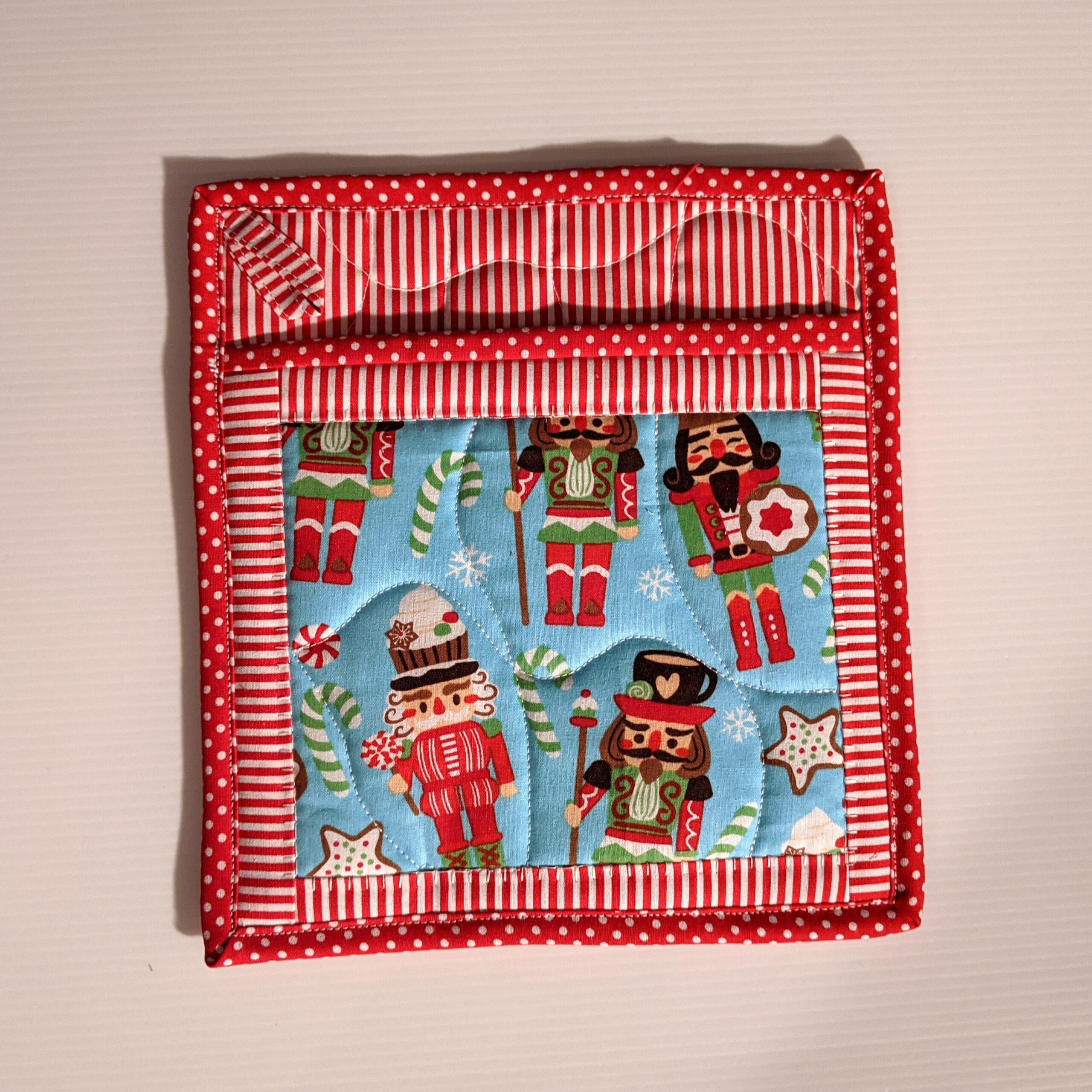 Pot Holder with pocket, quilted - Image 6