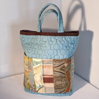 Bag: Quilted 7 pocket Tote bag