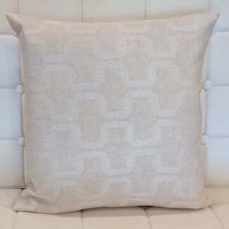 Cushion: cream linen look with geometric pattern, single