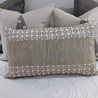 Lumbar Cushion: circles and shantung striped SINGLE