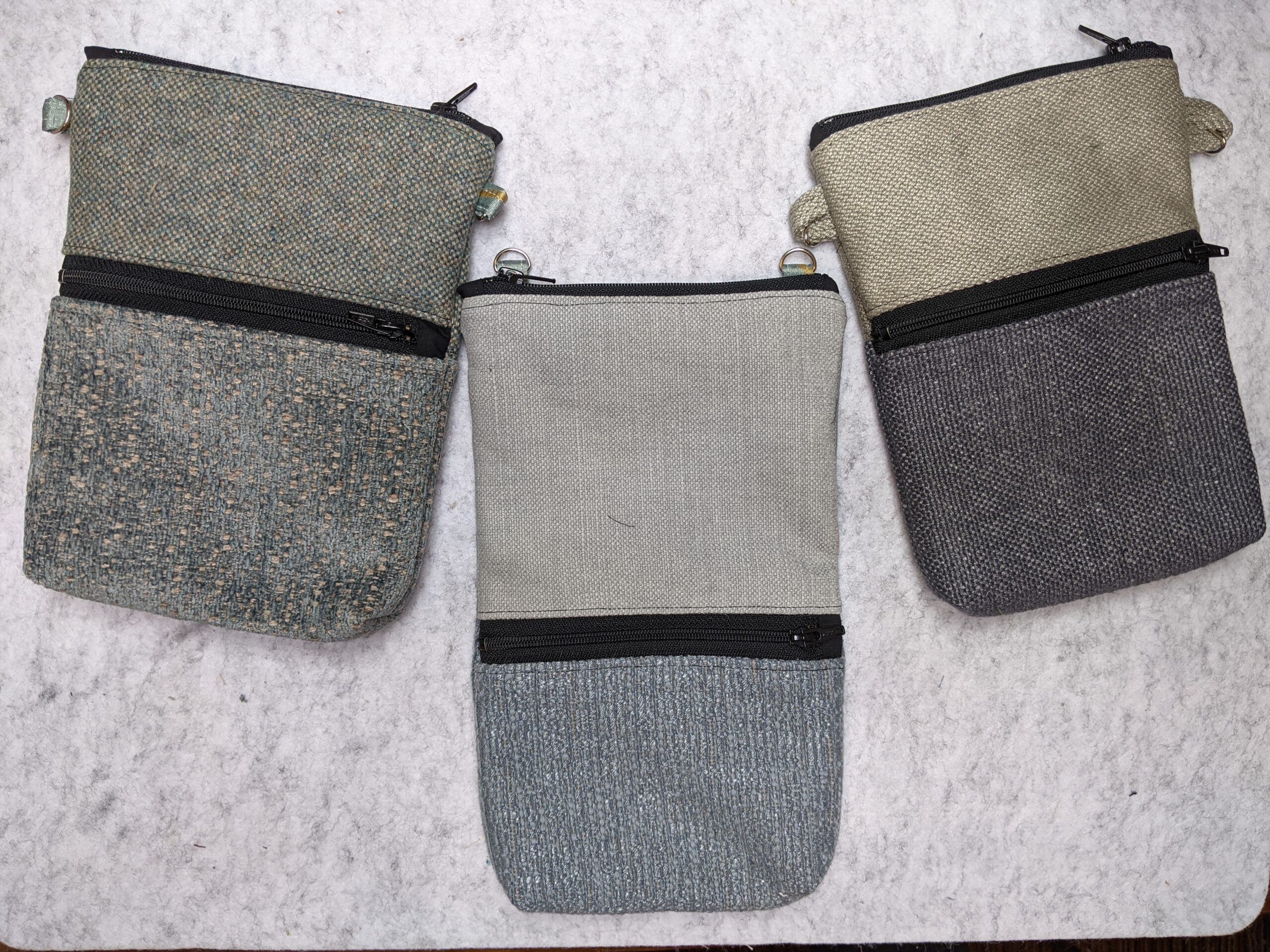 Bag: cross body cell phone bag - Image 14