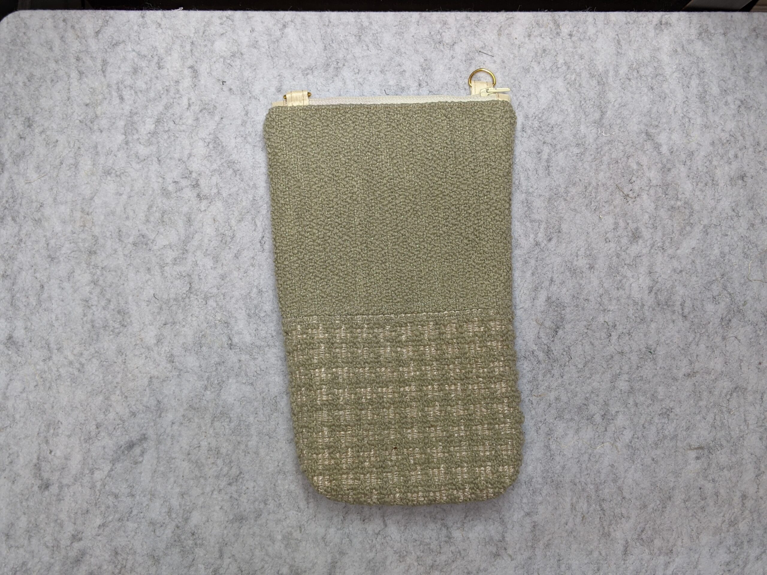 Bag: cross body cell phone bag - Image 9
